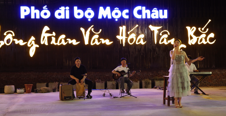 Acoustic Mộc Châu Piêu và Em, sen bbq lẩu nướng mộc châu